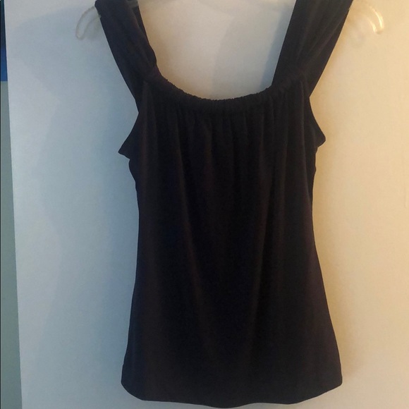 Top - Picture 2 of 2